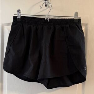 397. All in Motion Black Athletic Shorts Size XXL (8) (kids)